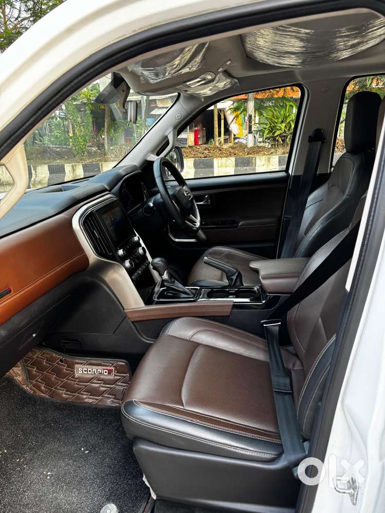 Mahindra Scorpio N Z8 Select Diesel At 2wd 7-seater, 2024, Diesel