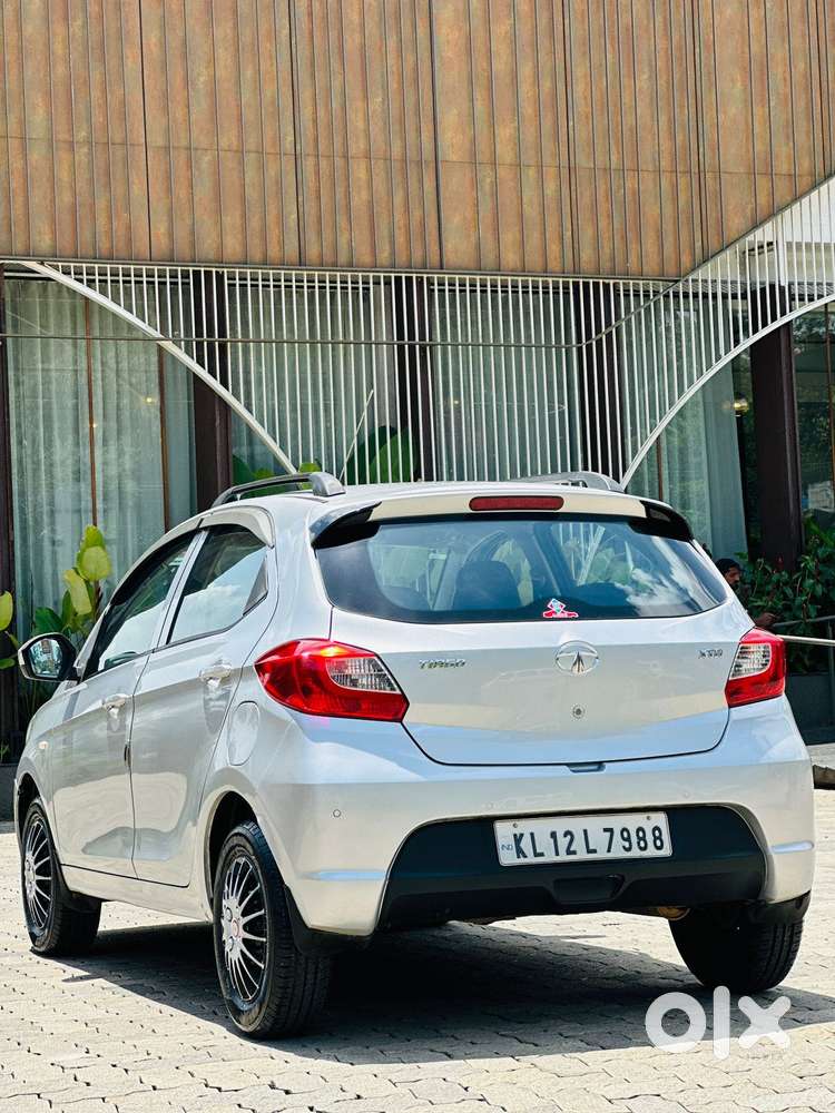 Tata Tiago 1.2 Revotron Xta, 2018, Petrol