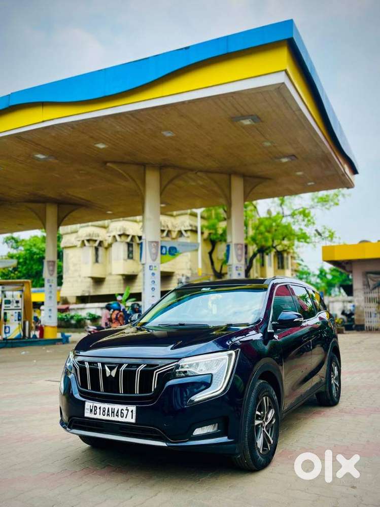 Mahindra Xuv700 2.0 Ax 5 Petrol Mt 7 Str, 2022, Petrol