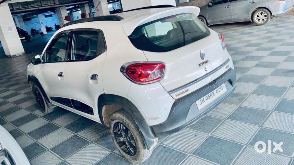 Amt Renault Kwid Rxt (o) Easy- R 2017 Petrol 29277 Km Driven