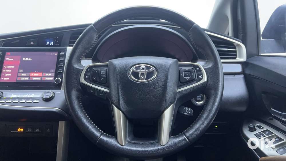 Toyota Innova Crysta [2020-ongoing] 2.7 Zx At 7 Str, 2022, Petrol