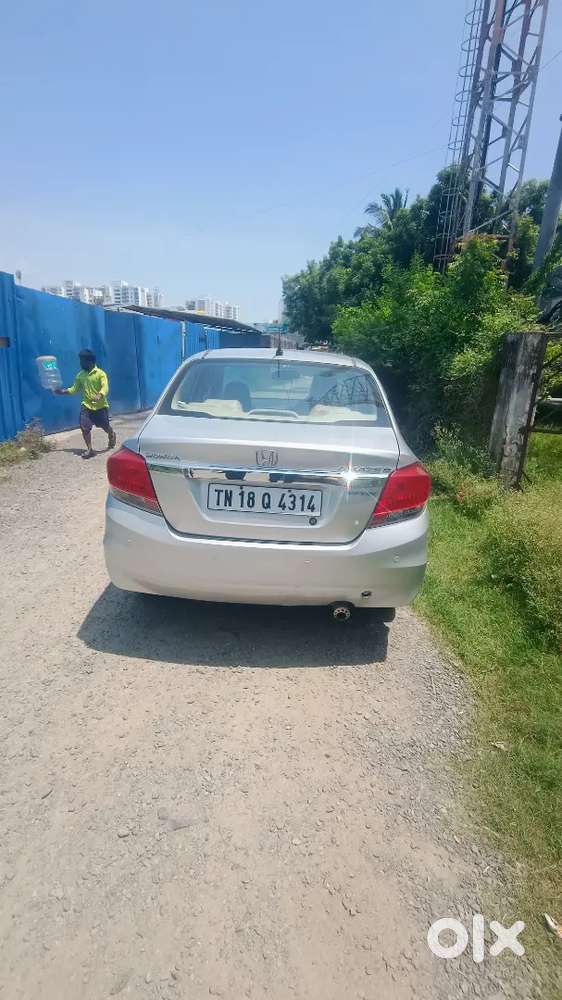 Honda Amaze 1.2 Petrol 2013