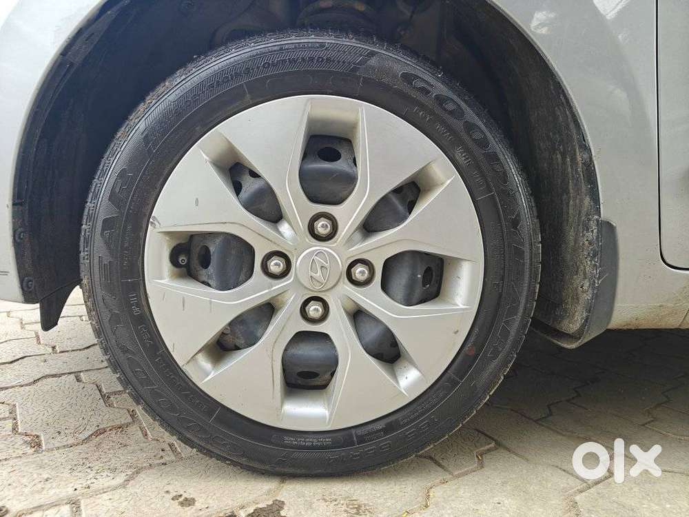 Hyundai Xcent 1.2 Vtvt S, 2019, Petrol