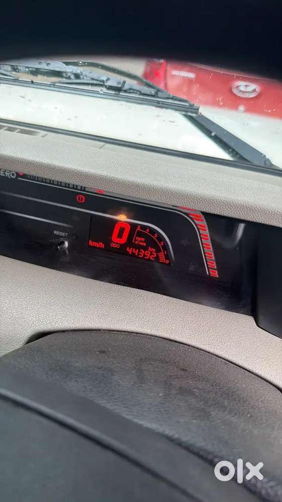 Bolero B4 2022