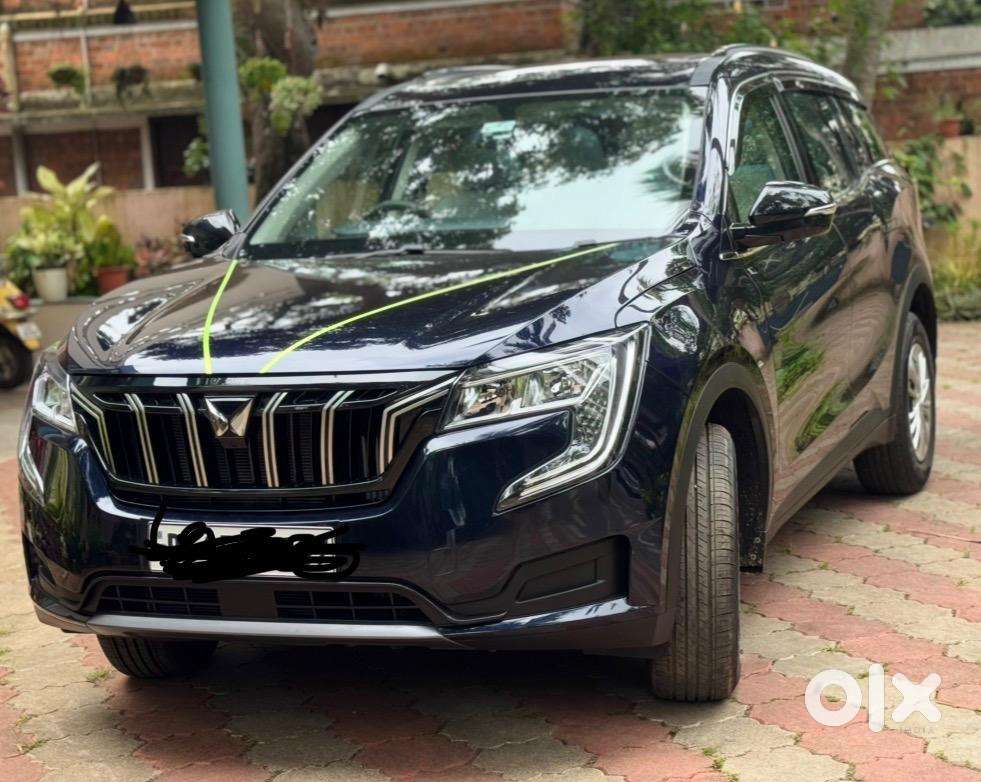 Mahindra Xuv700 2025 Petrol 5019 Km Driven