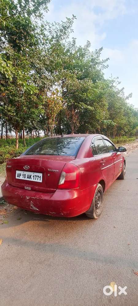Hyundai Verna 2007 Diesel 132000 Km Driven