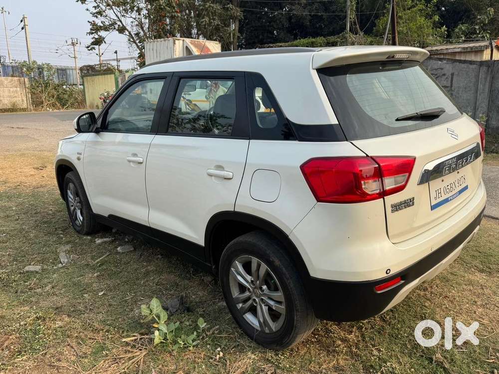 Well Maintained Vitara Brezza 2016 Diesel 133500 Km Driven