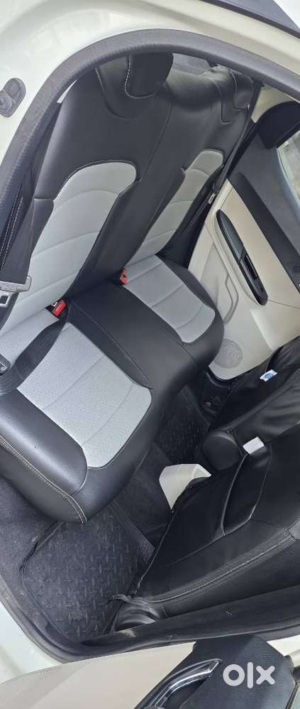 Tata Tiago 1.2 Revotron Xz (o), 2023, Petrol