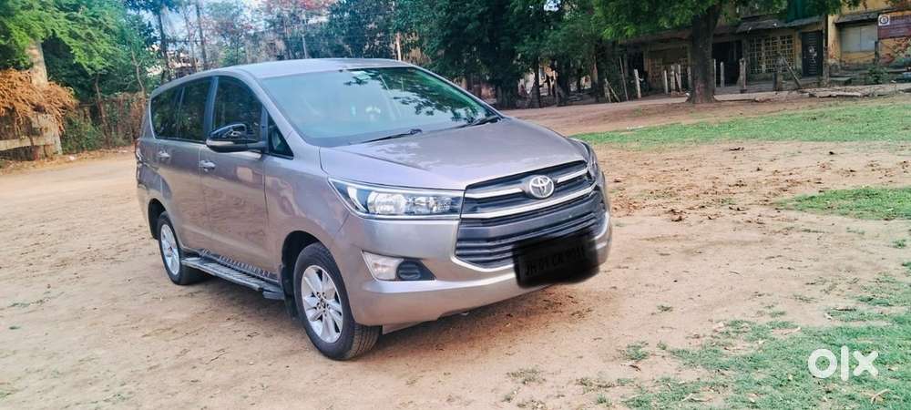 Toyota Innova Crysta 2017 Diesel 118000 Km Driven