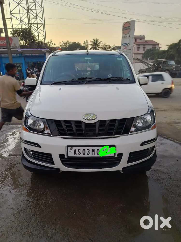 Mahendra Xylo Car