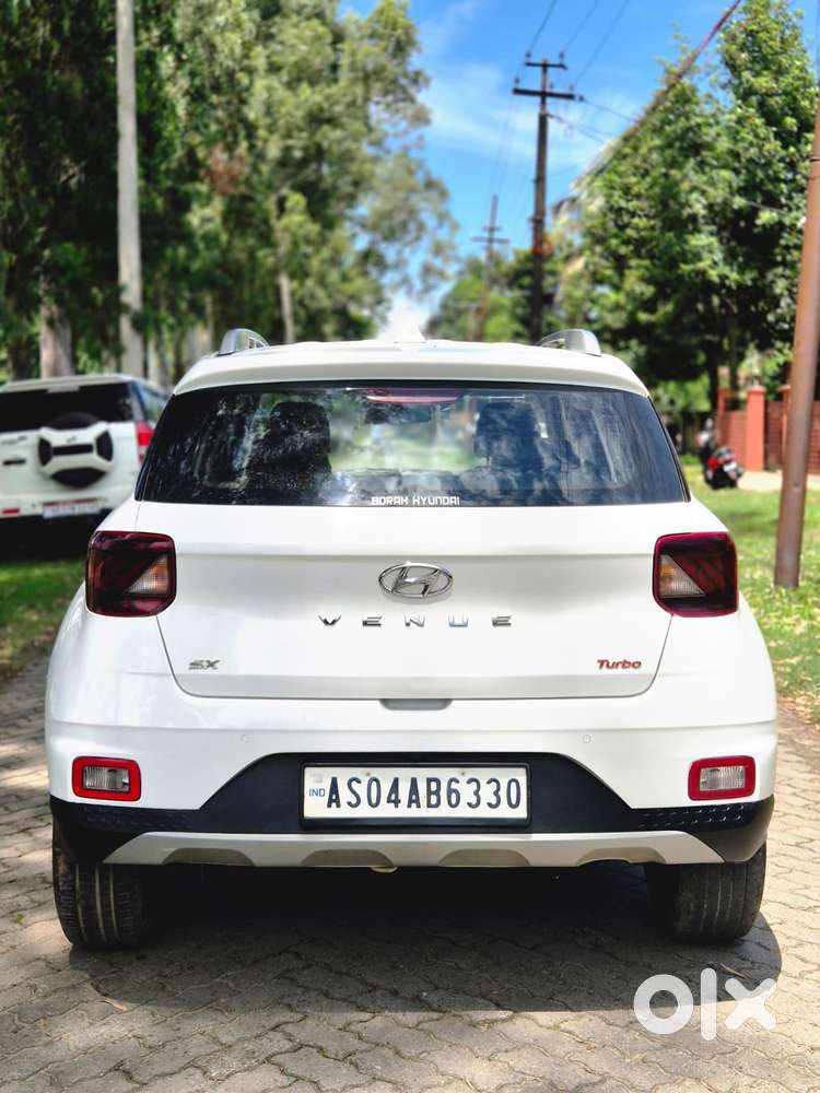 Hyundai Venue 1.0l Turbo Gdi Sx Mt, 2021, Petrol