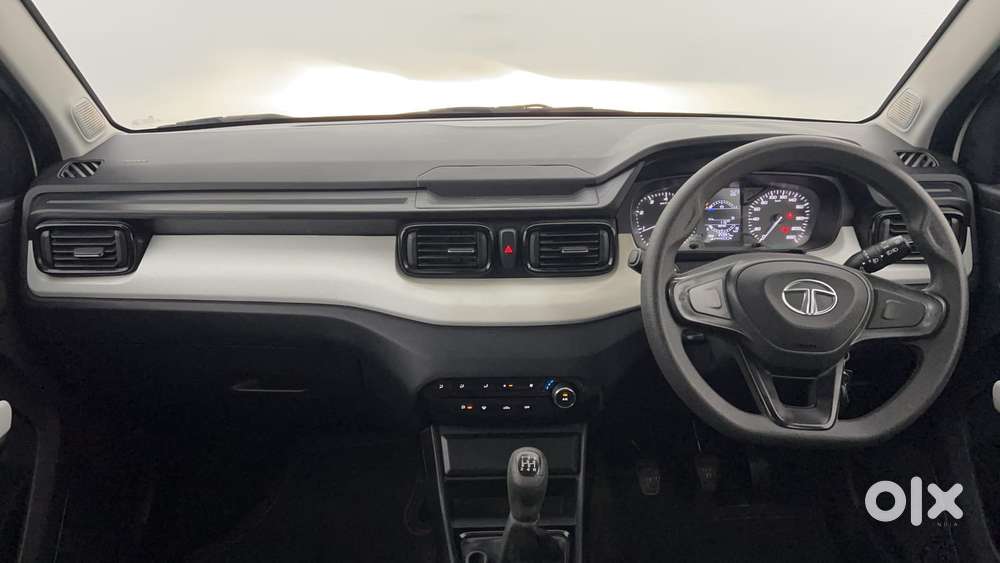 Tata Punch Pure, 2023, Petrol