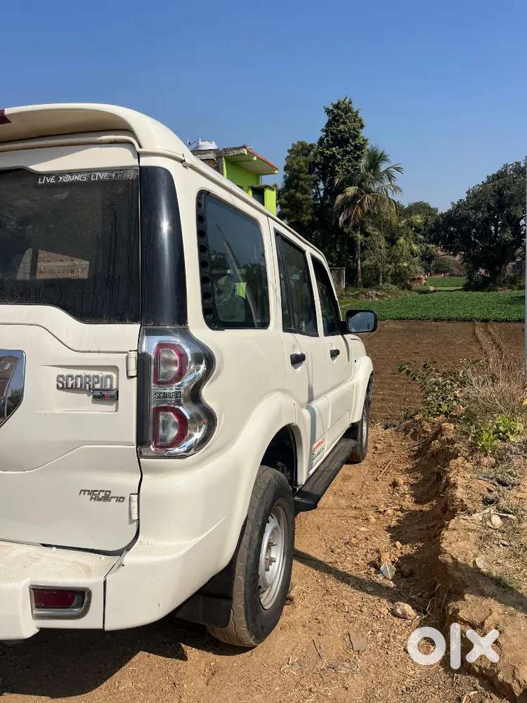 Mahindra Scorpio 2016 Diesel 165000 Km Driven