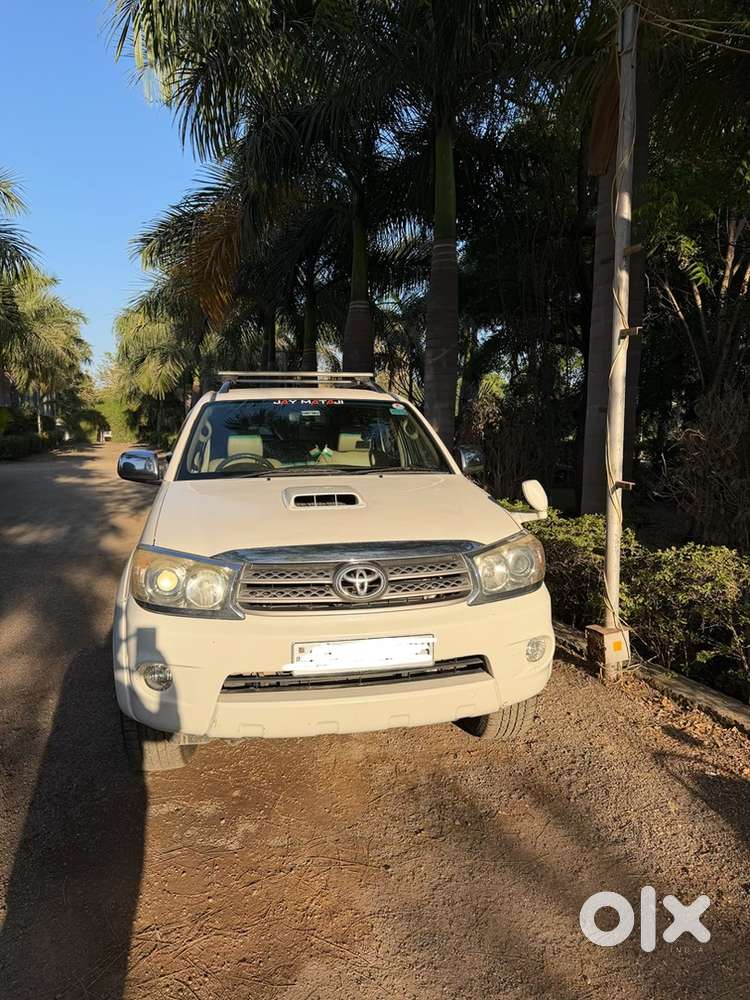 Toyota Fortuner 2009 Diesel Well Maintained