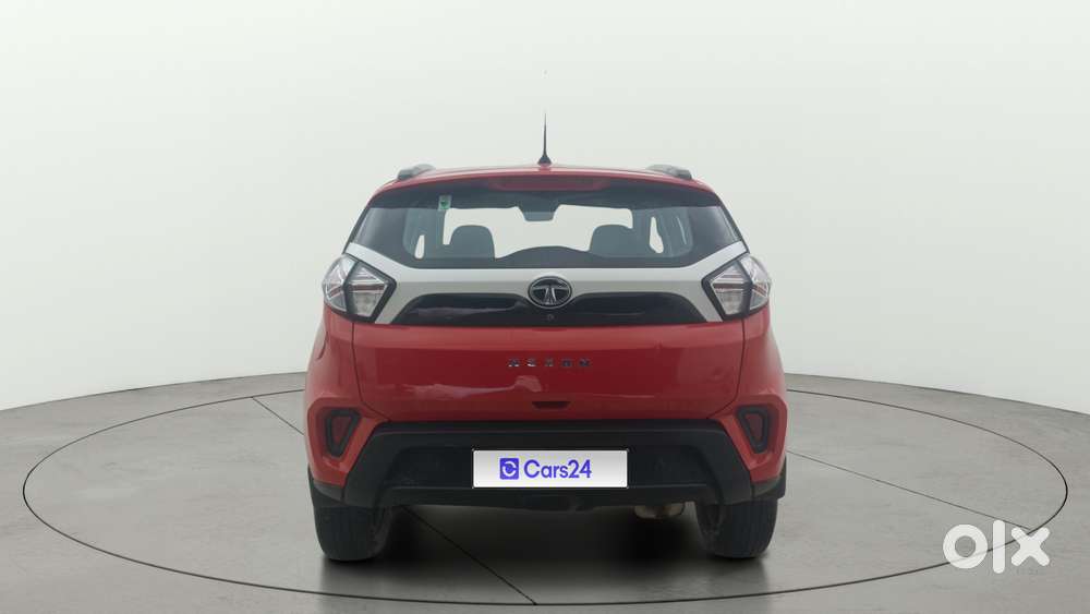 Tata Nexon 1.5 Revotorq Xma Amt (s), 2021, Petrol