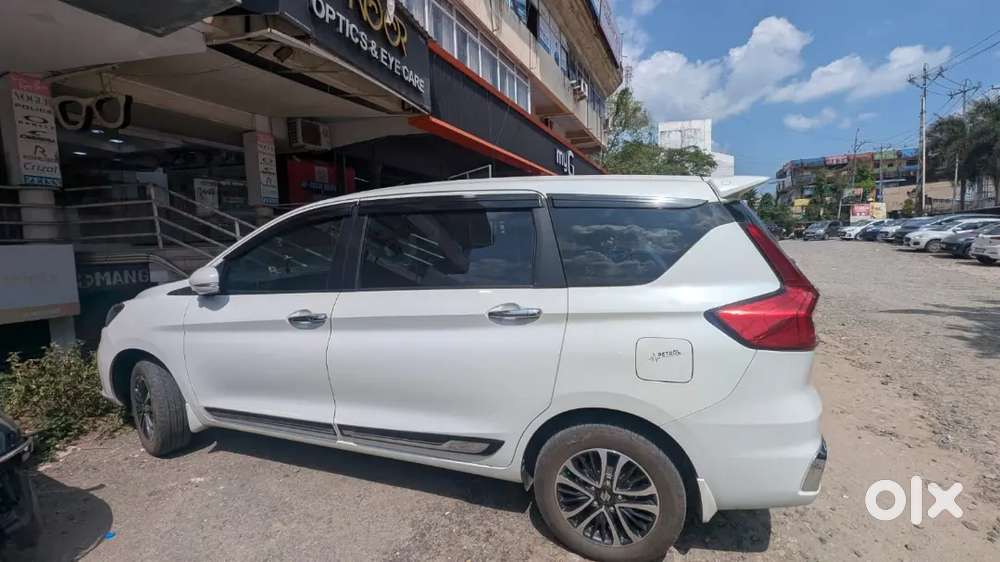 Maruti Suzuki Ertiga Zxi Plus 2024