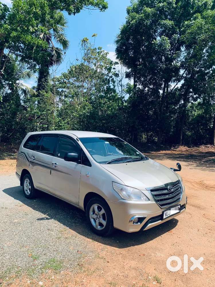 Toyota Innova 2006 Diesel Well Maintained