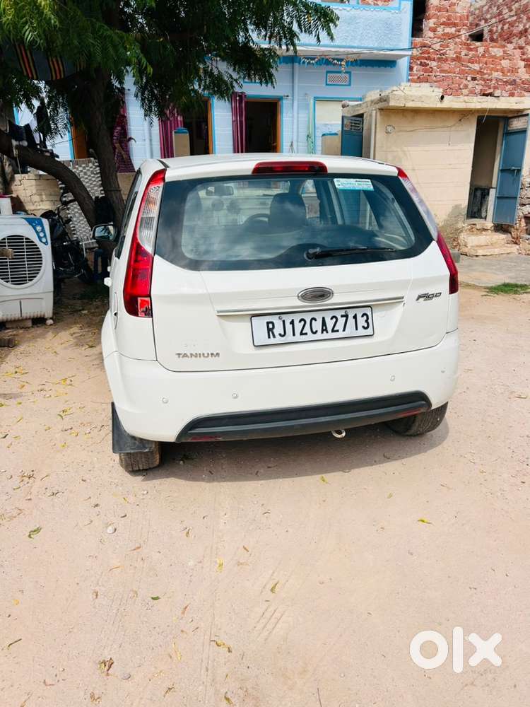 Ford Figo Petrol Manual 2013