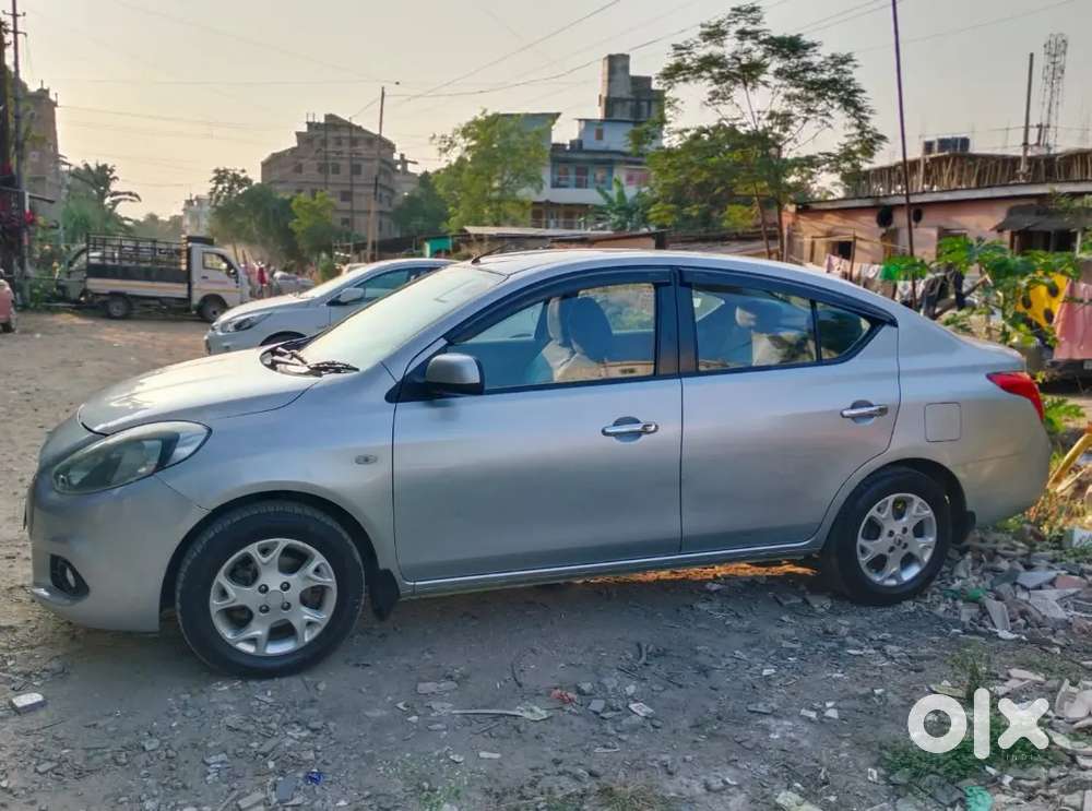 Renault Scala 2013 Diesel 60000 Km Driven