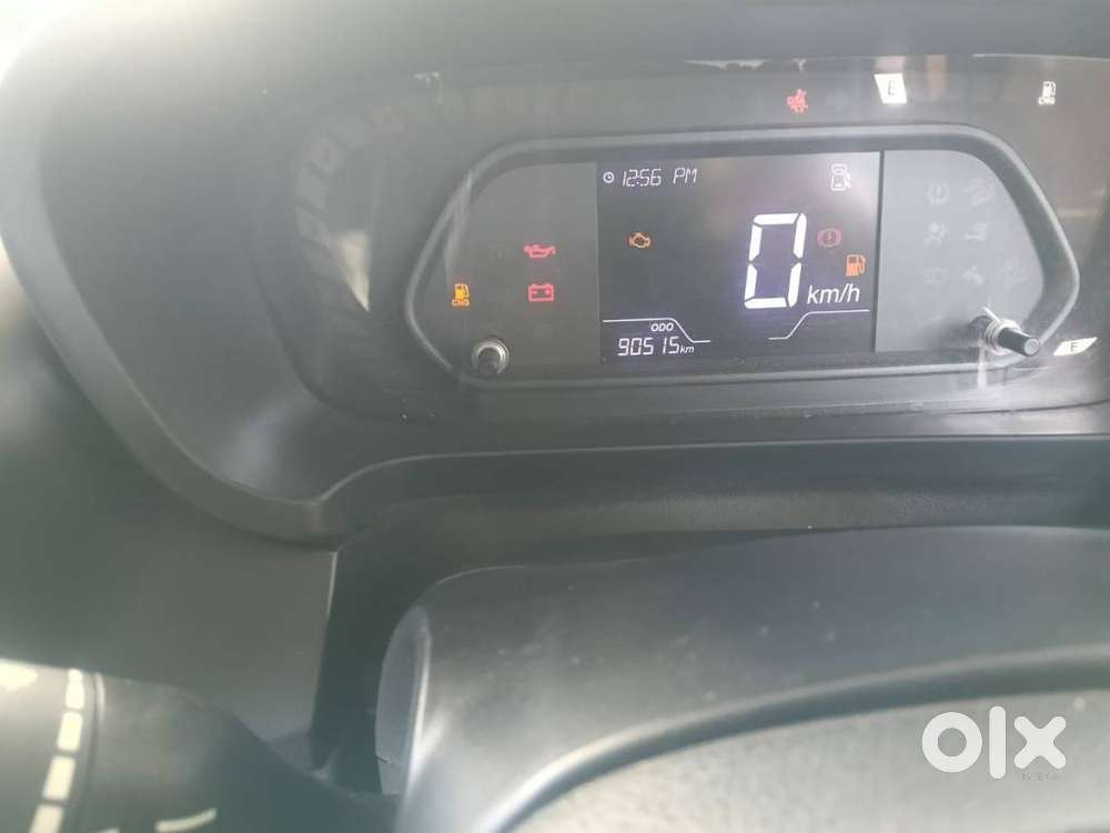 Tata Altroz, 2023, Cng & Hybrids
