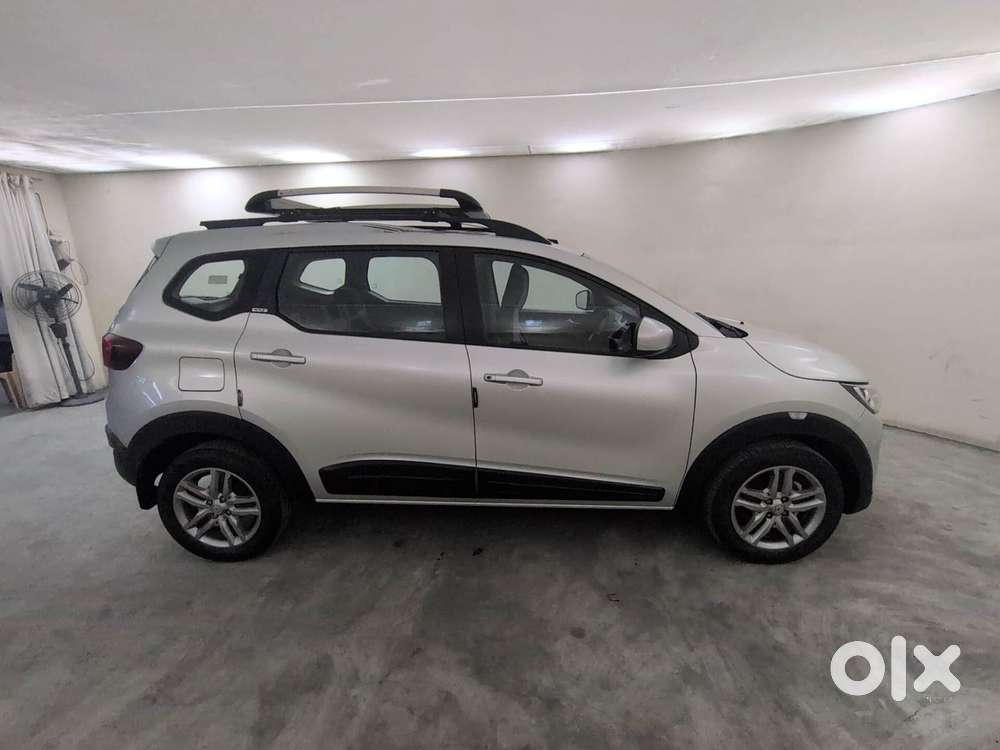 Renault Triber Rxz Easy-r Amt, 2020, Petrol