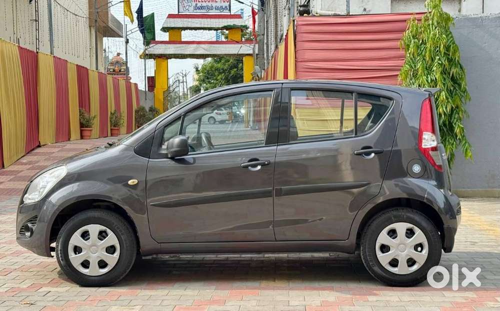 Maruti Suzuki Ritz Vxi, 2013, Petrol