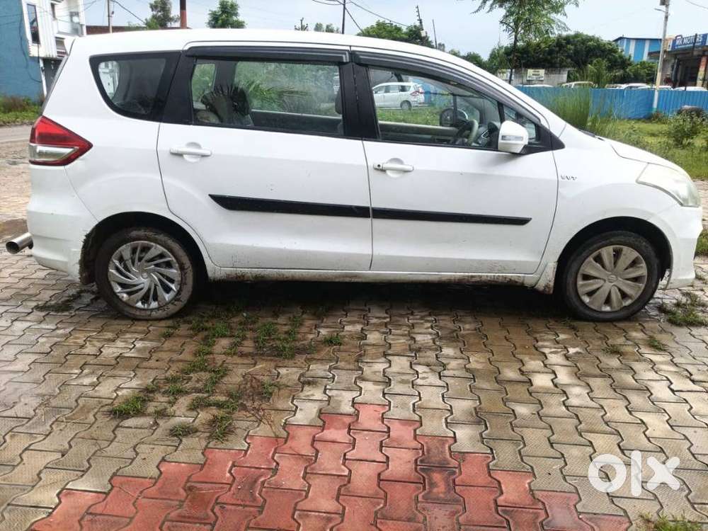 Maruti Suzuki Ertiga 1.5 Vxi, 2017, Cng & Hybrids