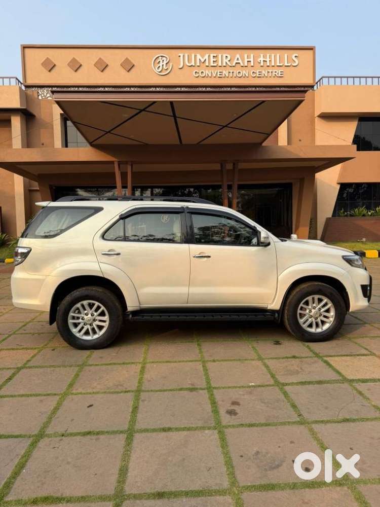 Toyota Fortuner 2011-2016 4x2 Manual, 2014, Diesel