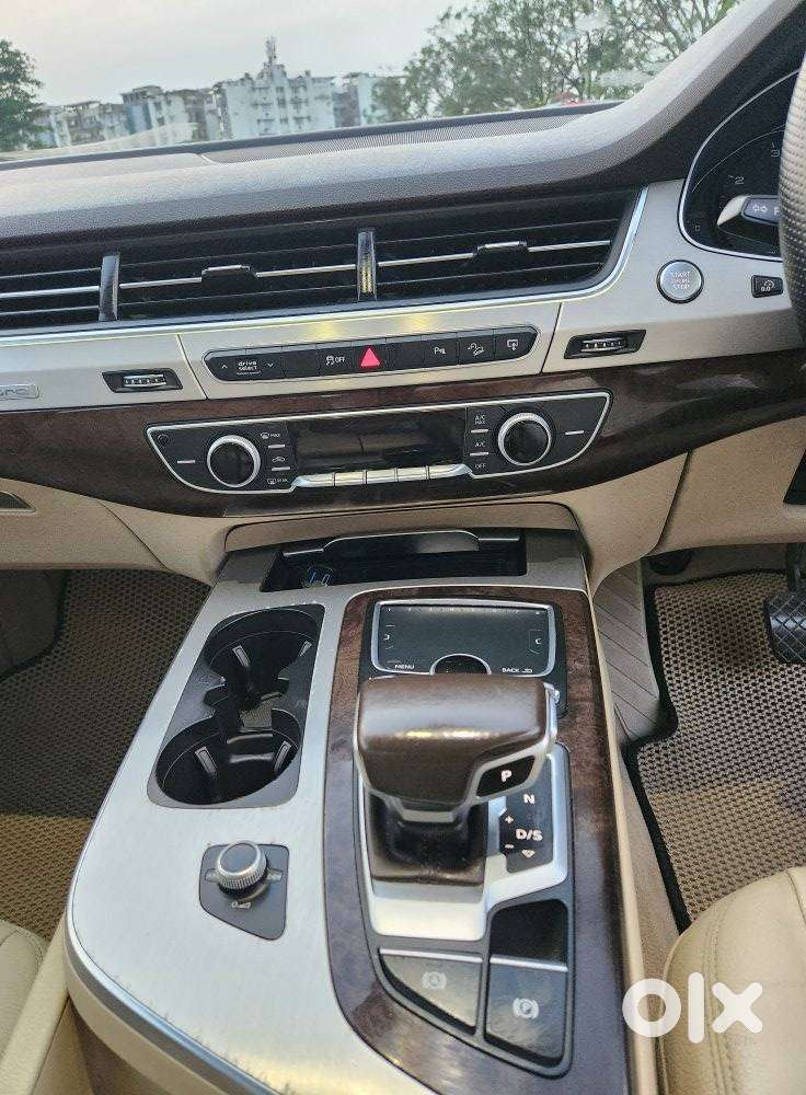Audi Q7 45 Tdi Premium With Sunroof, 2016, Diesel