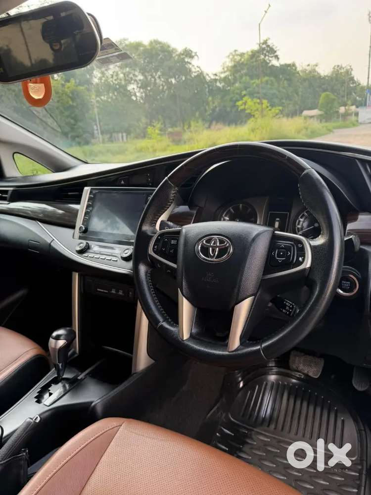 Toyota Innova Crysta 2022 2.4z Automatic