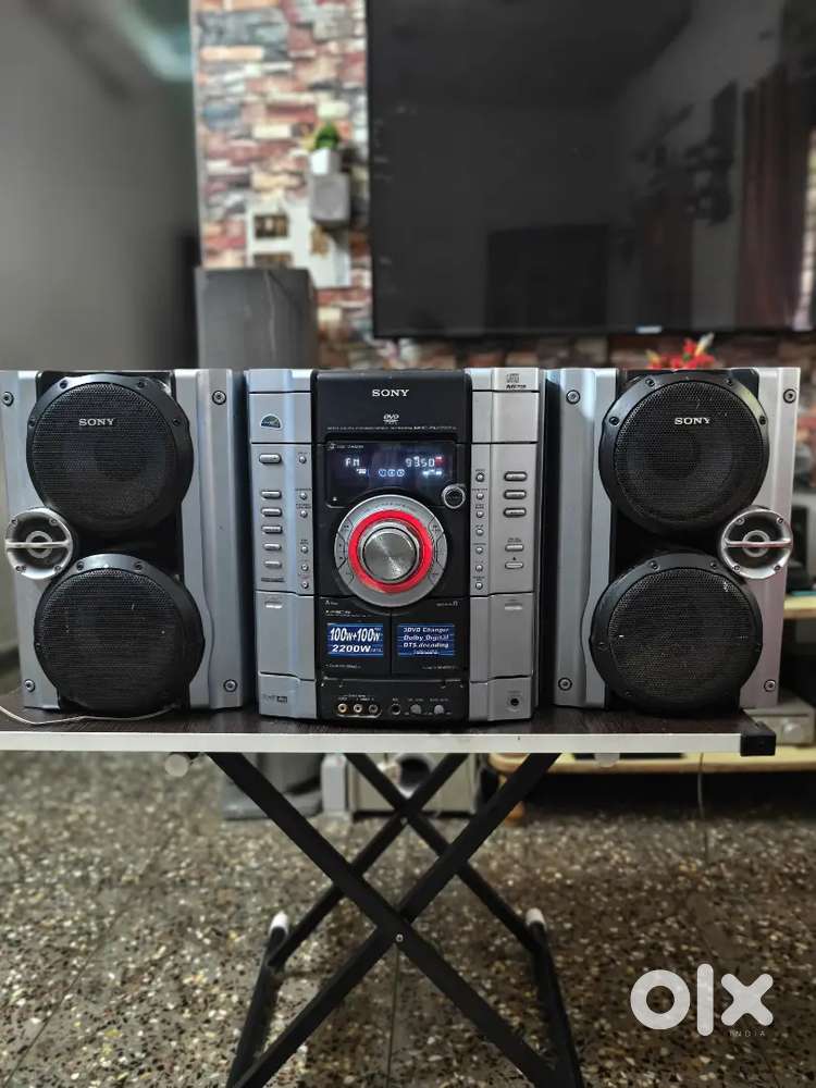 SONY  HCD-RV777D MUSIC SYSTEM