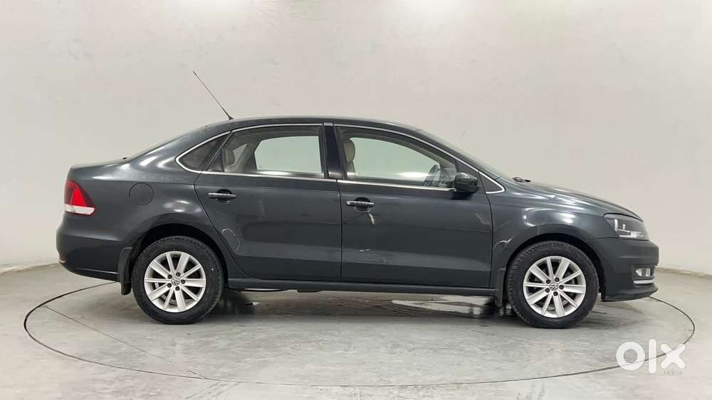 Volkswagen Vento 1.6 Highline, 2016, Petrol