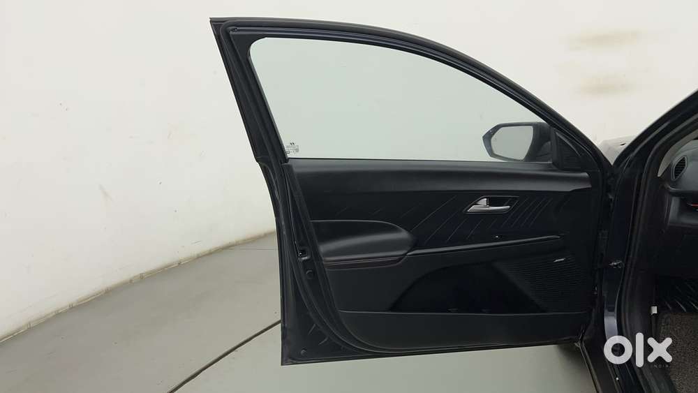 Hyundai Verna 1.5 Sx (o) Turbo Petrol Dct, 2024, Petrol