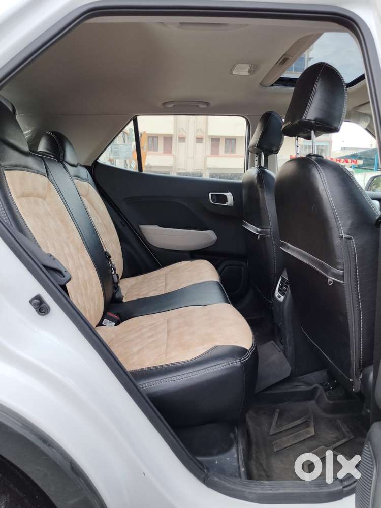 Hyundai Venue, 2025, Petrol