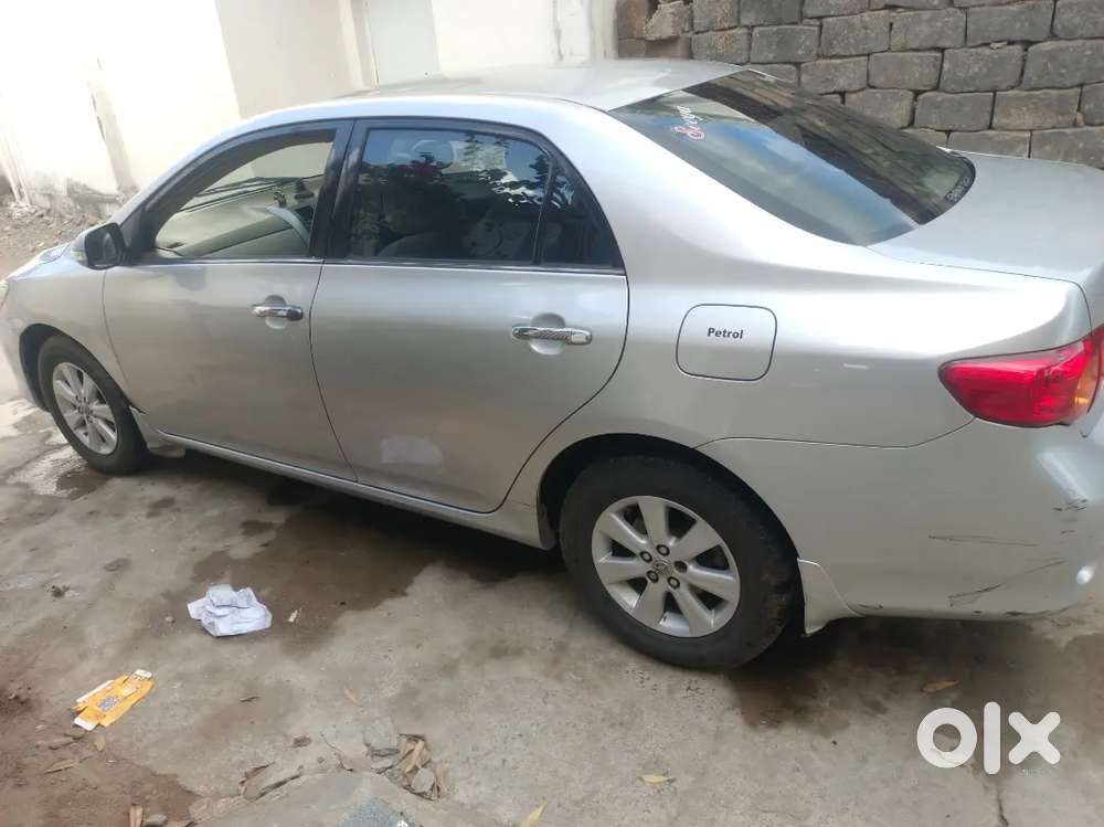 Toyota Corolla Altis Top Model 2010 Cng + Pretol