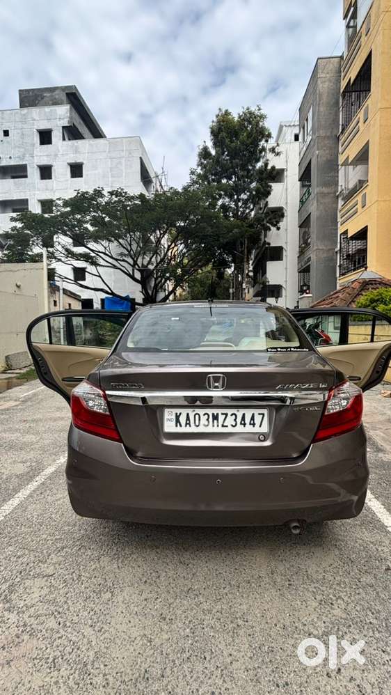 Honda Amaze Petrol 2016 Variant