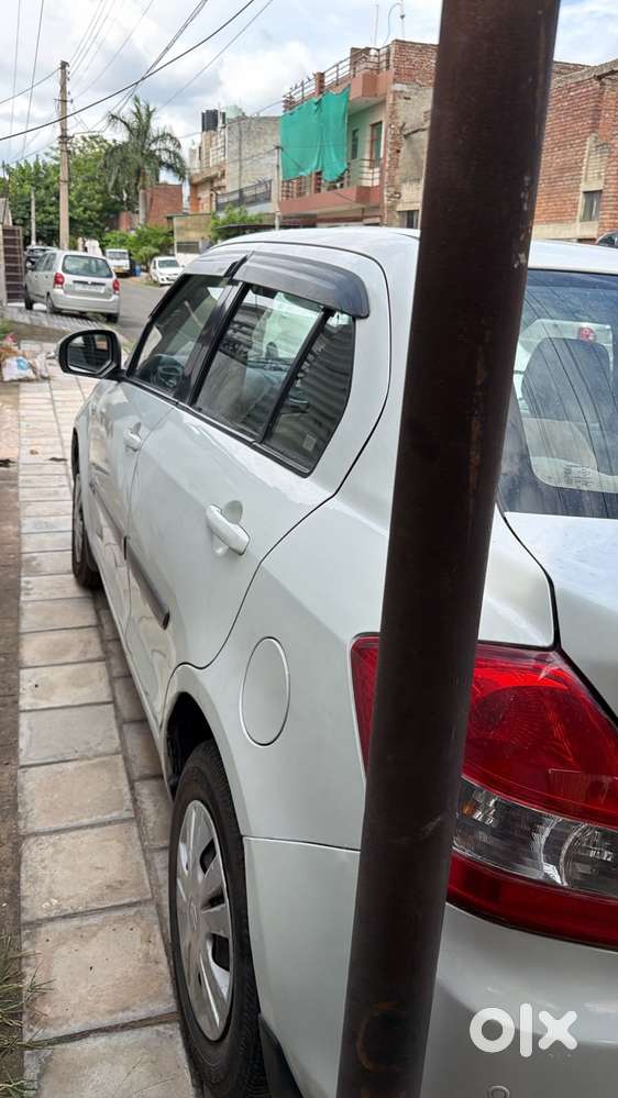 Maruti Suzuki Swift Dzire Vdi Bsiv, 2014, Diesel