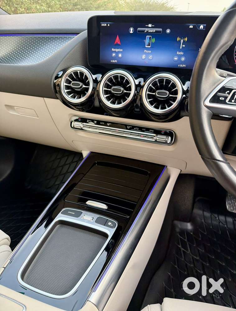 Mercedes-benz Gla 200, 2024, Petrol
