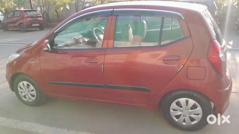 Hyundai I10 2012 Cng & Hybrids Good Condition