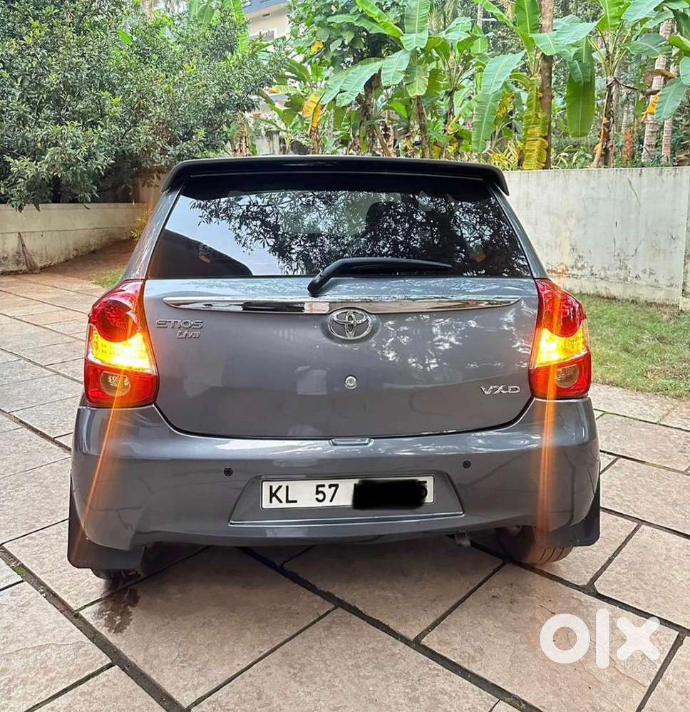 Toyota Etios Liva 2015 Diesel Well Maintained