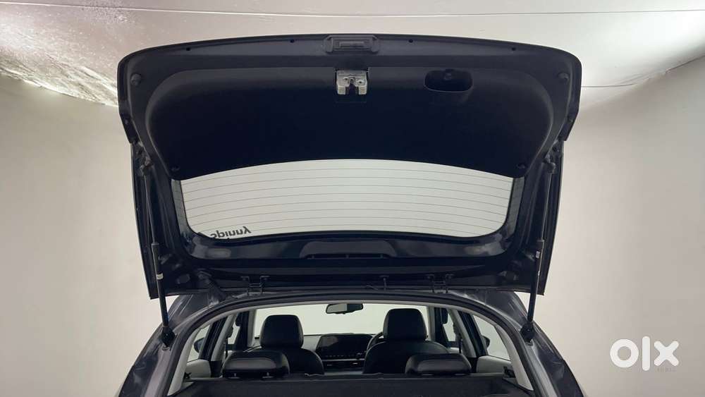 Hyundai New I20 1.2 Asta (o) Ivt, 2024, Petrol