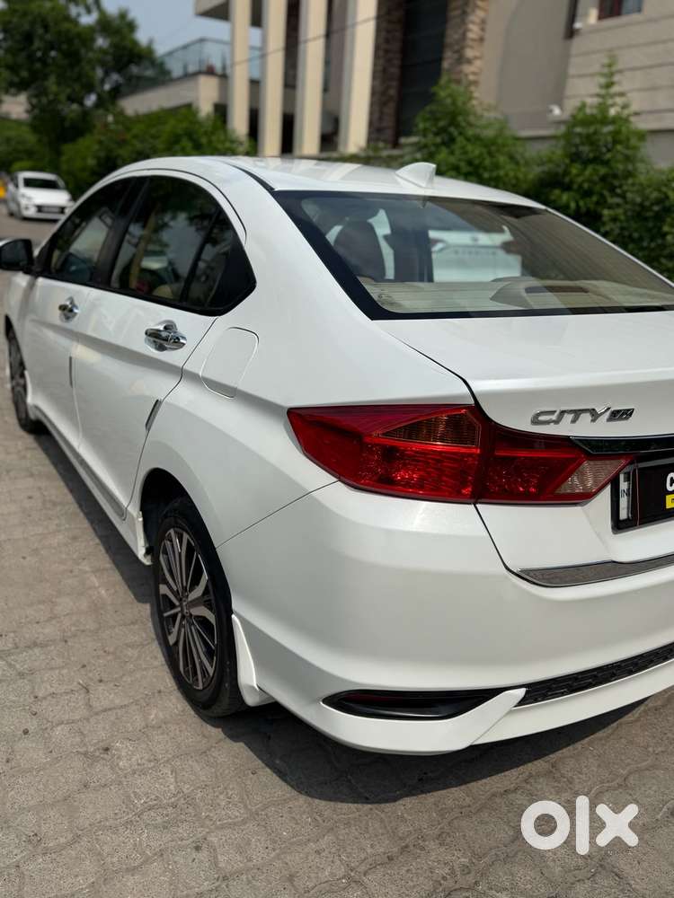 Honda City I-vtec Cvt Vx, 2018, Petrol