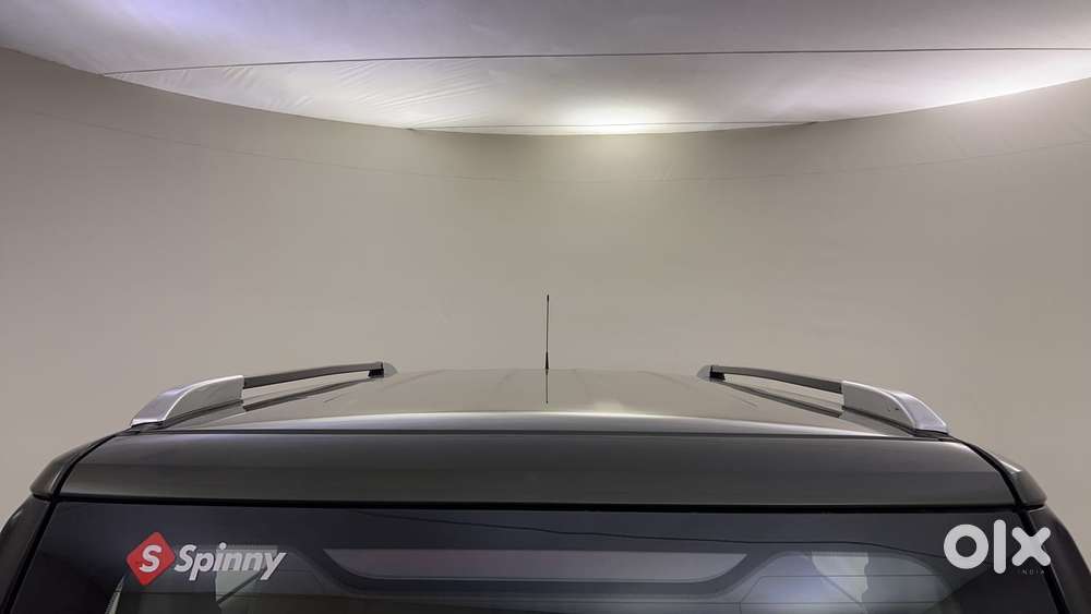 Mahindra Tuv 300 T8, 2016, Diesel