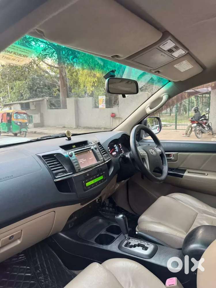 Toyota Fortuner Legender 2017 Diesel 145000 Km Driven