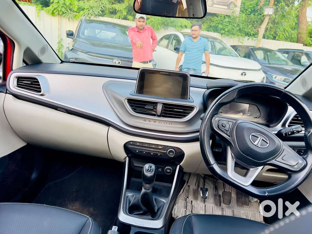 Tata Altroz Xz Plus (s), 2026, Petrol