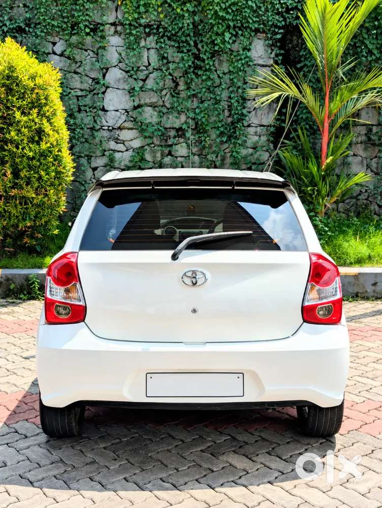 Toyota Etios Liva V Limited 2015