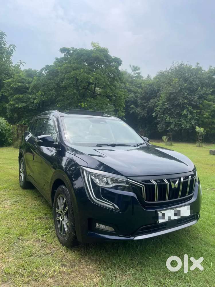 Mahindra Xuv700 2.0 Ax 7 Petrol At Str, 2023, Petrol