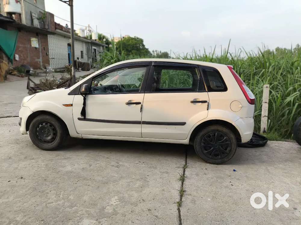 Ford Figo Lxi Diesel 2014