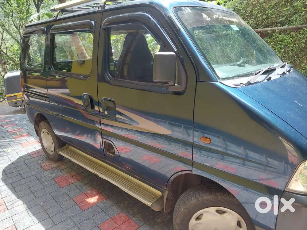 Maruti Suzuki Eeco Smiles 2011