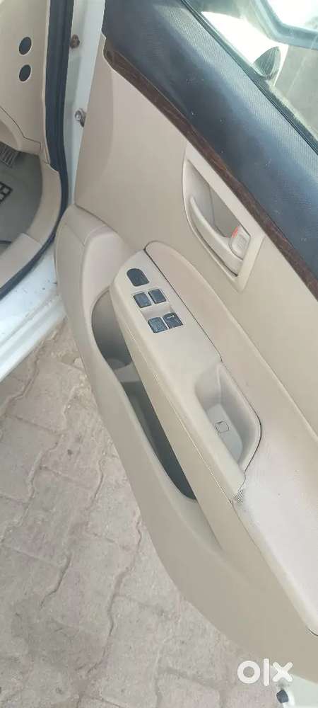 Maruti Suzuki Dzire 2015 Diesel